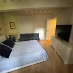 Beautiful Center Apartments - Posti Auto Privati Prenotabili